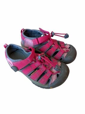 Keen H2 Newport Hiking Sandals Pink Toddlers Girls Size 12 Outdoor Waterproof